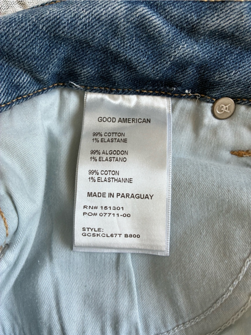 Good American Distressed Skinny Jeans in Blue Wash - Picture 5 of 6